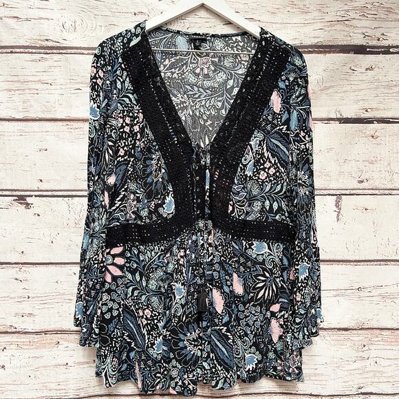 TORRID Lace Up Babydoll Top Sz 2 - Picture 6 of 11